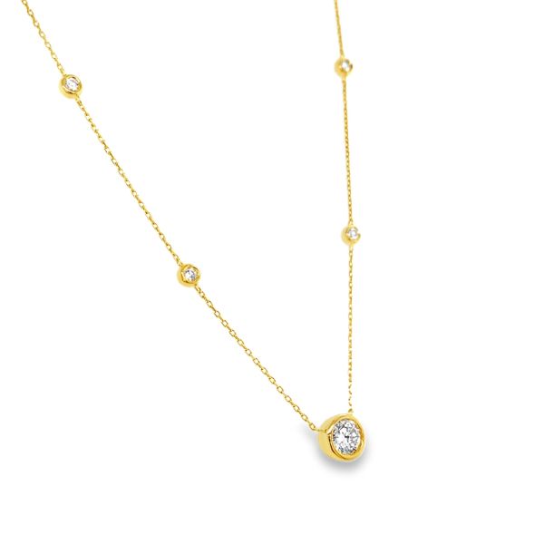 Lab Grown Diamond Chain Bezel Yellow Gold Side 