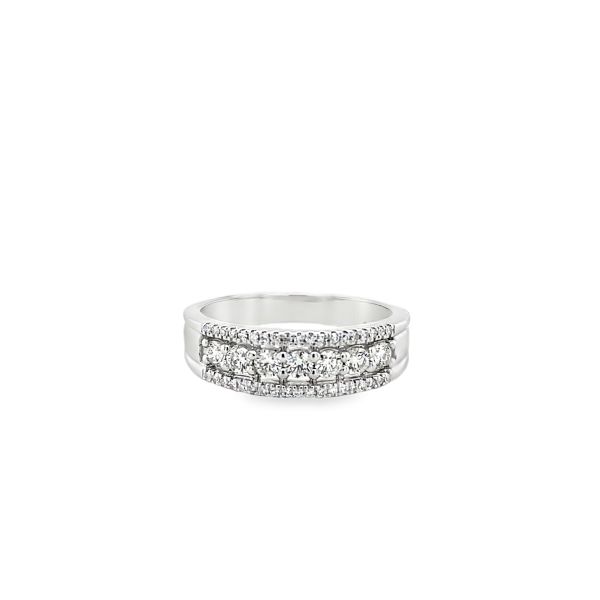 lab grown Diamond ring in 14k white gold on a white background